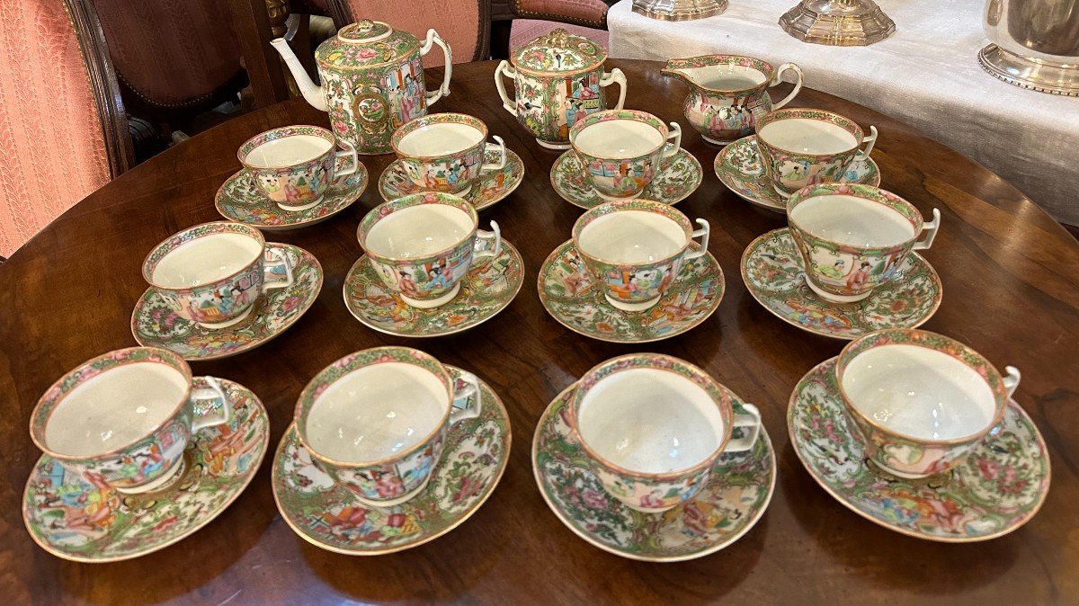 China 19th Century Canton Porcelain Tea Set