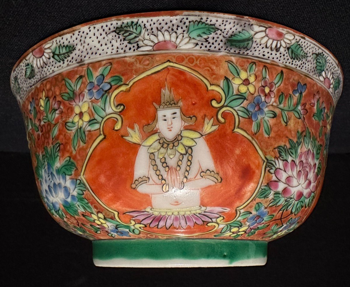 Chine Bol Couvert En Porcelaine Bencharong Pour La Thaïlande XIXème-photo-3