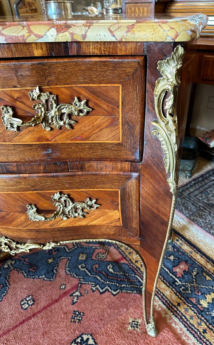 Petite Commode Louis XV Parisienne Marqueterie Époque XVIIIème-photo-4