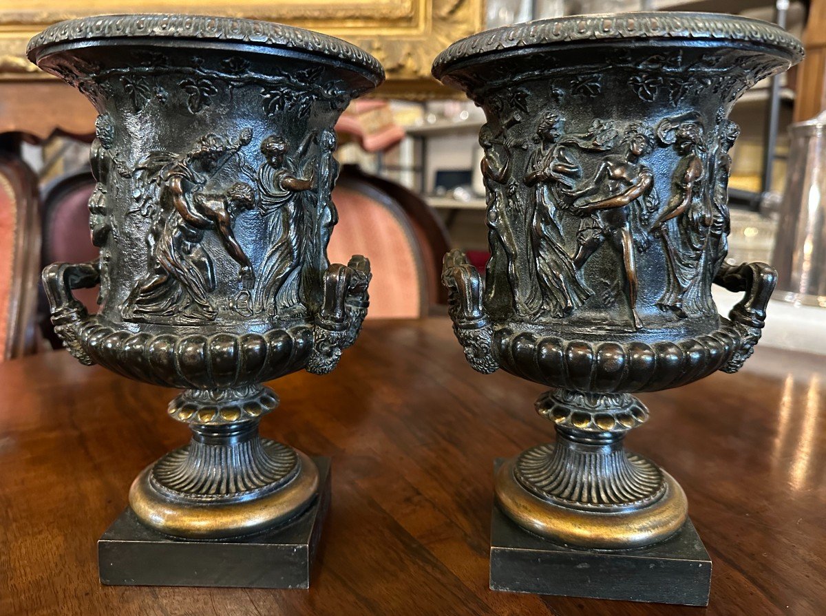 Paire De Vases Médicis En Bronze à l'Antique Société Des Bronzes De Paris Fondeur Fin XIXème