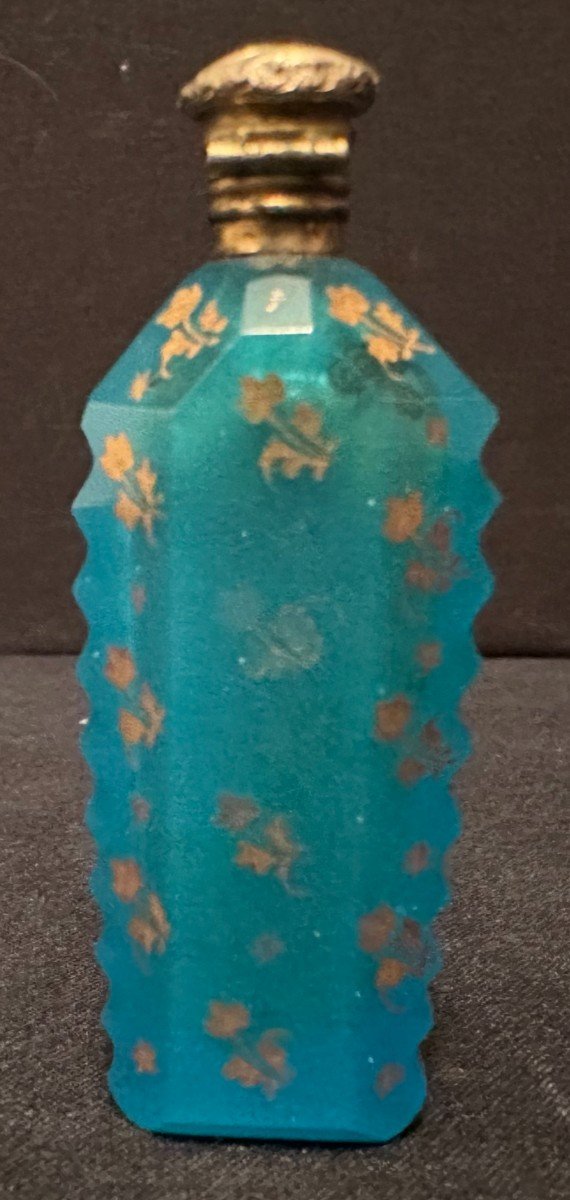 Blue Opaline Salt Bottle Cut Enhanced With Gilding Mounted In Silver Vermeil Circa 1840-photo-4