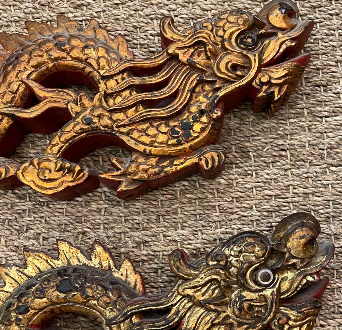 China Two Dragons In Golden Wood And Red Lacquer Nineteenth Century-photo-3