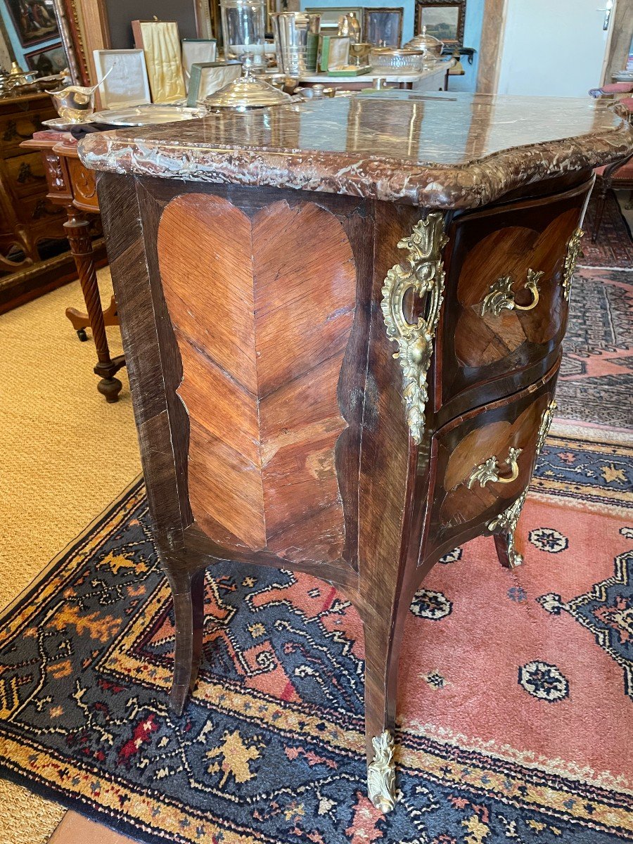 Petite Commode en Sauteuse Louis XV d'Entre-deux Marqueterie époque XVIIIème-photo-4