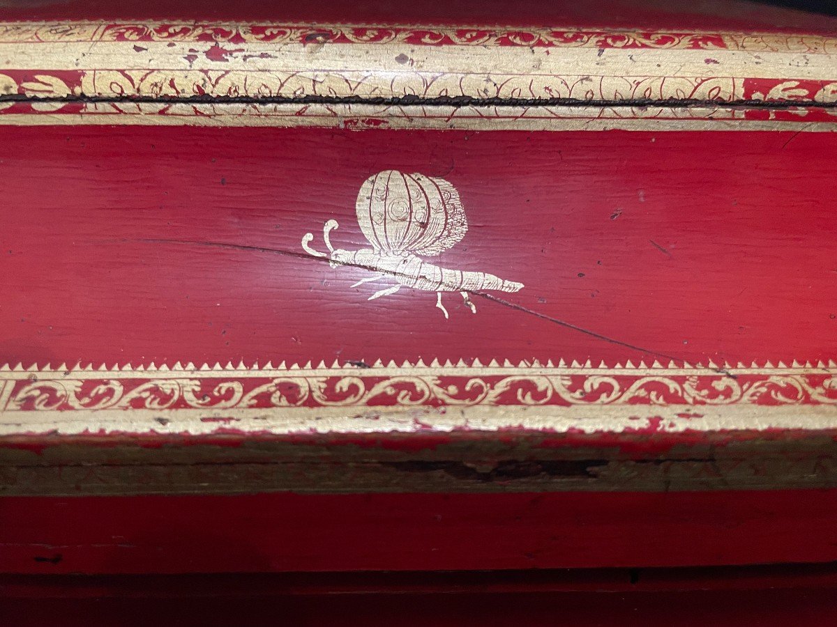 Wig Box With Martin Gold Varnish On Red Background Louis XV Period XVIIIth-photo-6