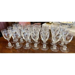 30 Crystal Red Wine Glasses Cleo Model By Saint Louis