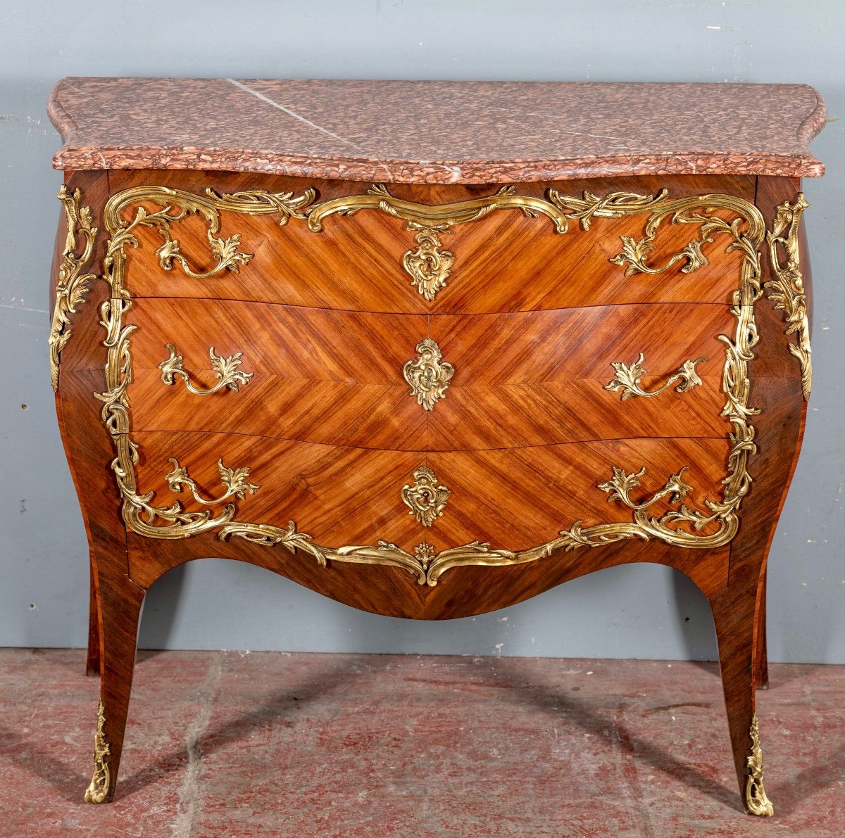 Commode En Marqueterie Ornée De Bronze Doré -photo-3