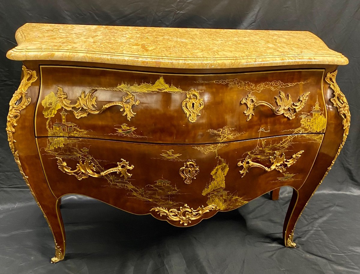 Commode De Style Louis XV A Décor Asiatique -photo-8