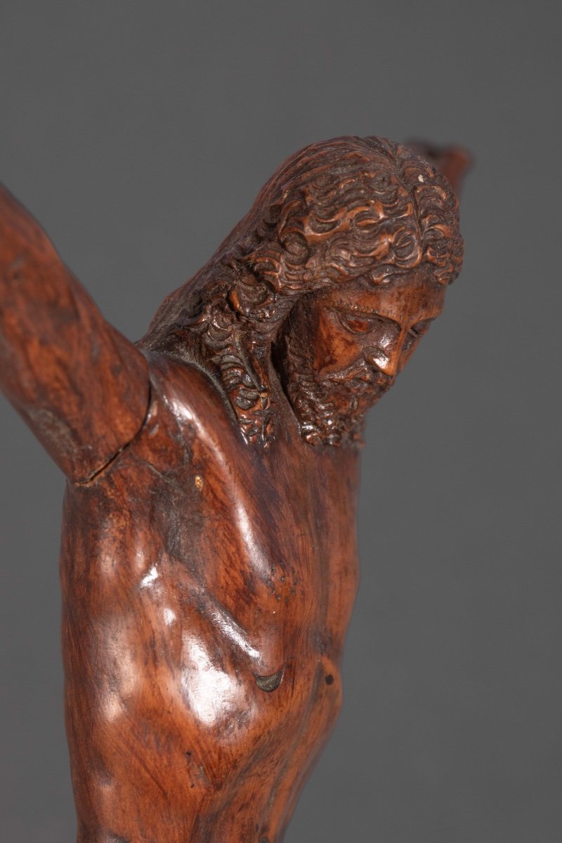 Christ En Bois Sculpté -photo-3