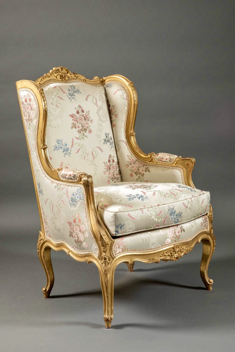 Pair Of Louis XV Style Bergeres In Gilded Wood -photo-3