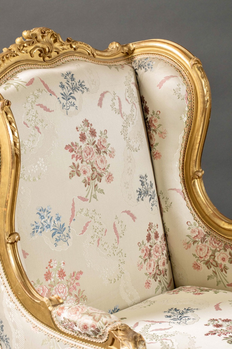 Pair Of Louis XV Style Bergeres In Gilded Wood -photo-4