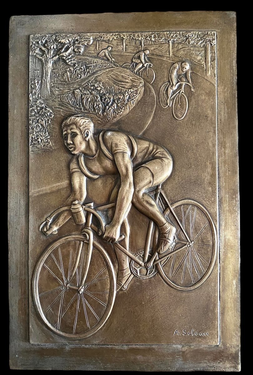 A. Soleau. “ La Course Cycliste”. Bas-relief En Bronze Art Déco. Vélos. Début XXème. 