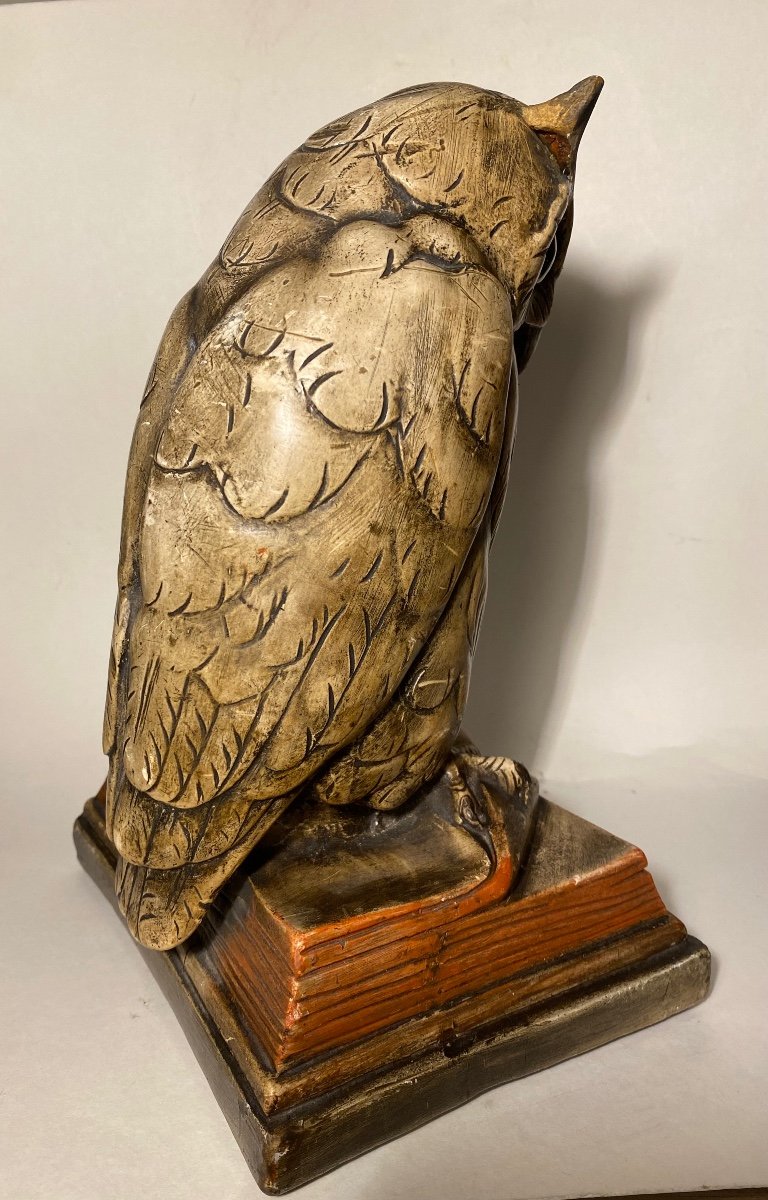 Owl Resting On A Book. Patinated Plaster. Mid 20th Century. Glass Eyes.-photo-3