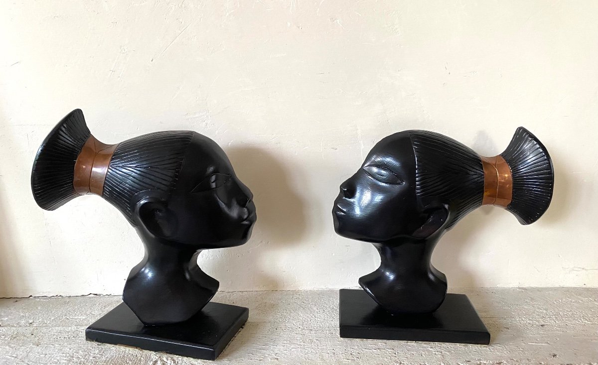 Pair Of Blackened Bronze Bookends. Profiles Of Mangbetu Women. Mid 20th Century.