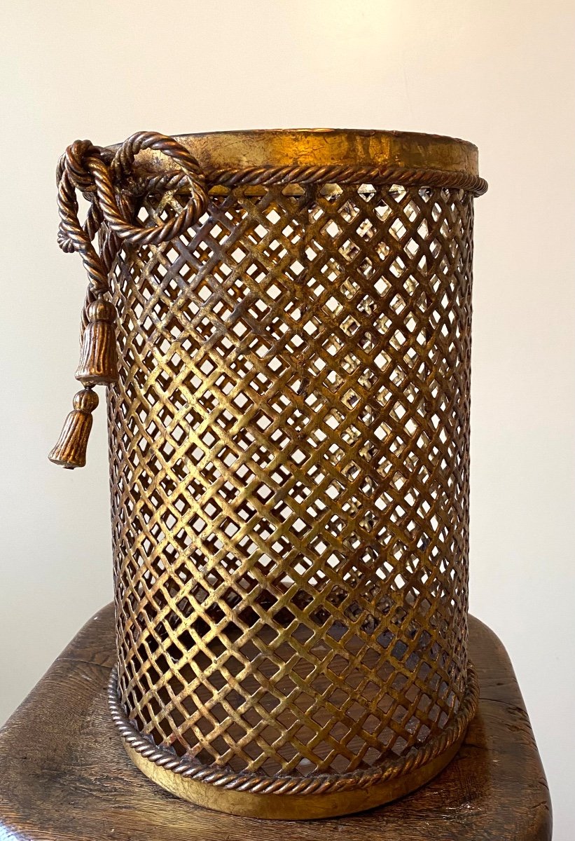 Li Puma. Openwork And Gilded Metal Basket. Italy, Mid-20th. Passementerie Decoration. -photo-3