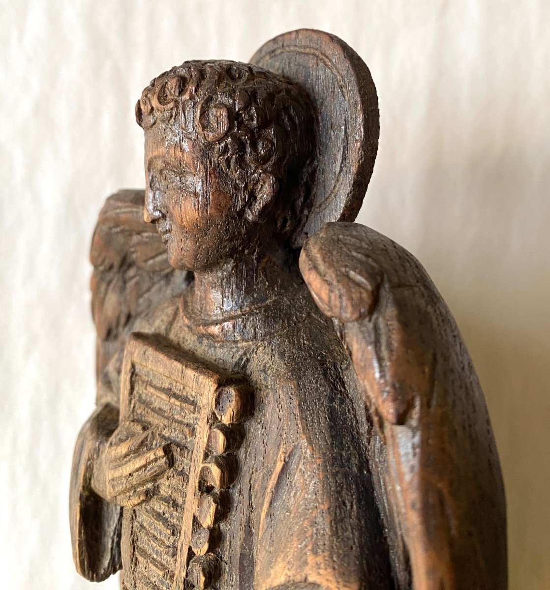 Musician Angel. 19th Century Monoxyle Sculpture. Holy Water Font. -photo-4