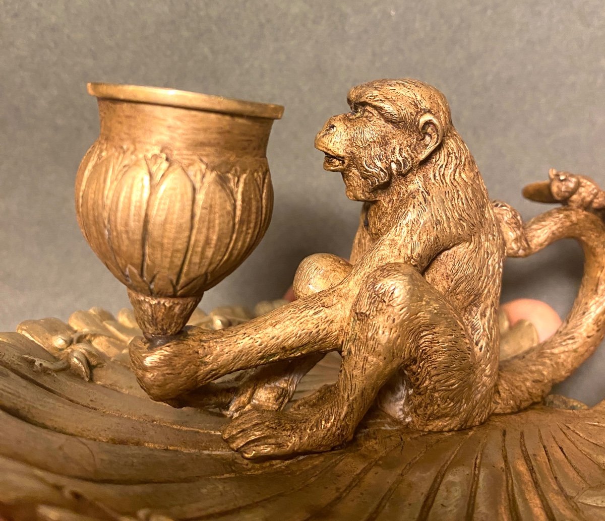 Edouard-henri Delesalle. 19th Century Bronze Hand Candlestick. Monkey And Bee. -photo-1