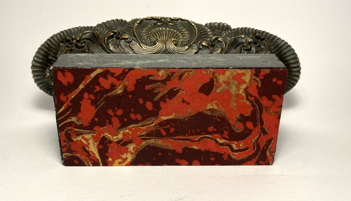 Bronze Pen Tray / Pen Holder, Early 19th. Shell And Acanthus Decor With Two Patinas -photo-2