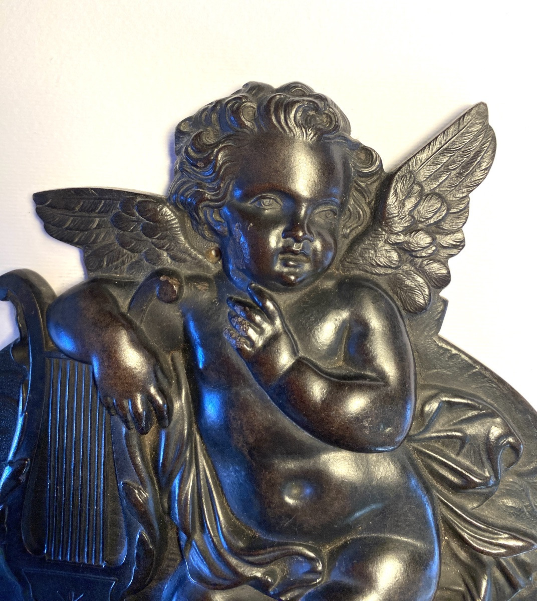 Musician Angel. 19th Century Gutta-percha Bas-relief. -photo-2