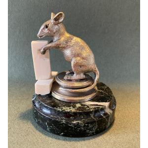 Souris Grignotant Un Morceau De Sucre. Sculpture En Bronze Argenté XIXème. 