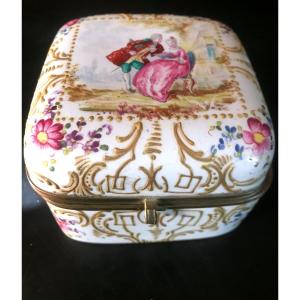 Boite En Porcelaine De Meissen