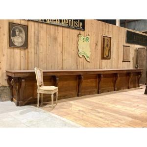 Large Oak Trading Counter 