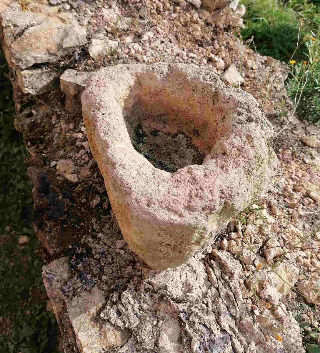 High Period Stone Stoup From A Priory In Burgundy.-photo-2