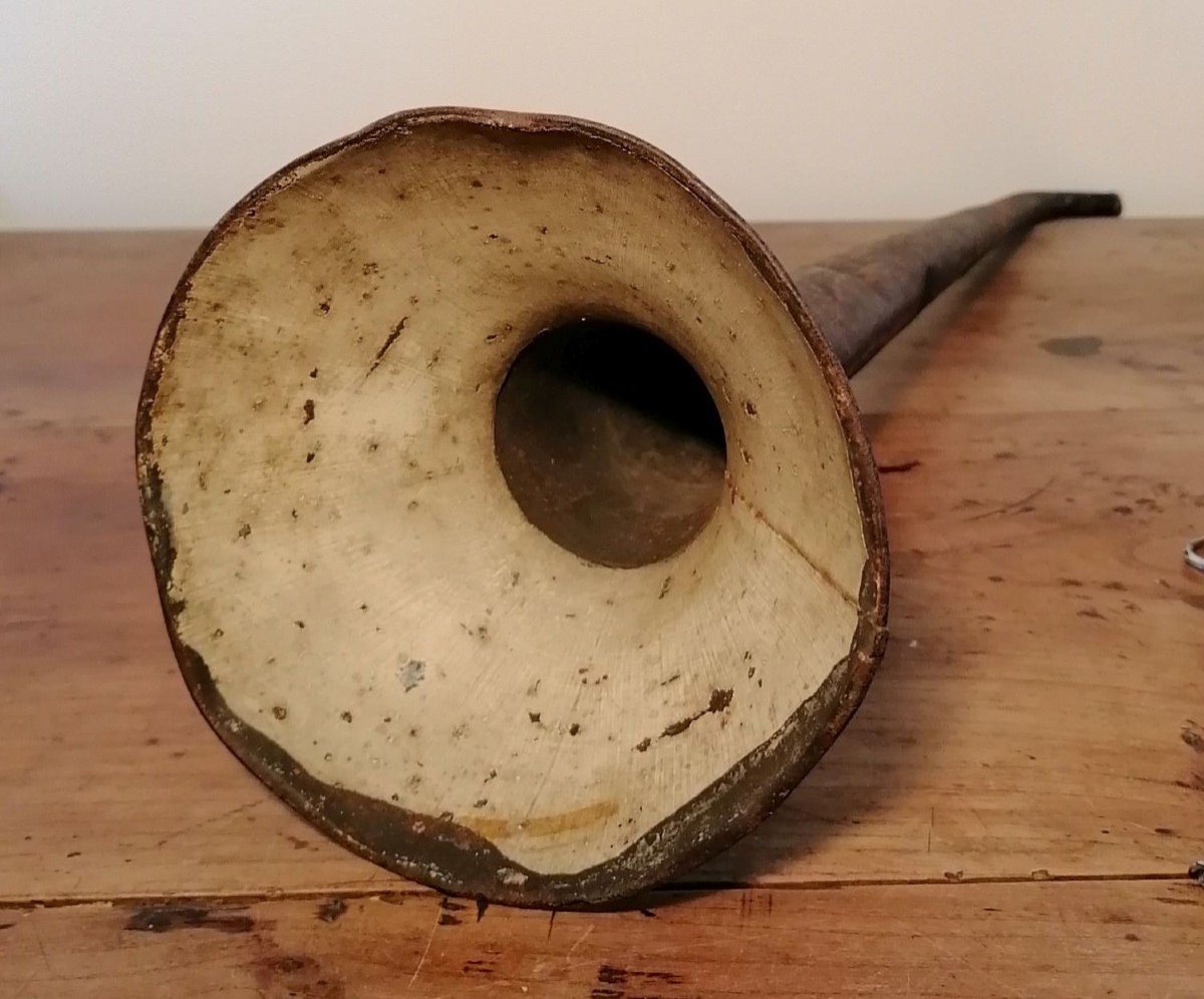 Acoustic Sheet Metal Horn, Very Old And Of Exceptional Size.-photo-2