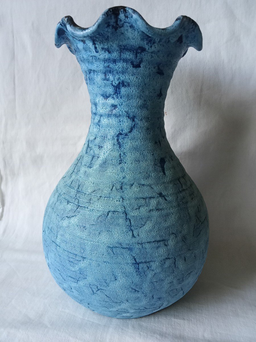 Vase des poteries d'Accolay, bleu gauloise, des années 1970