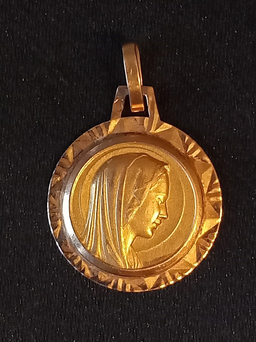 Art Deco Period Virgin Mary Medal In 18kt Gold, Eagle's Head Hallmark-photo-3