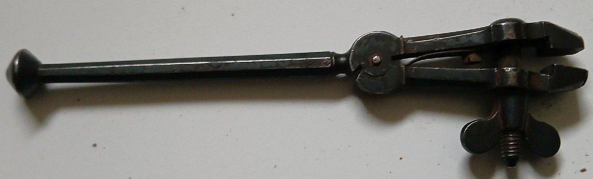 Tiny Wrought Iron Watchmaker's Hand Vice.-photo-2