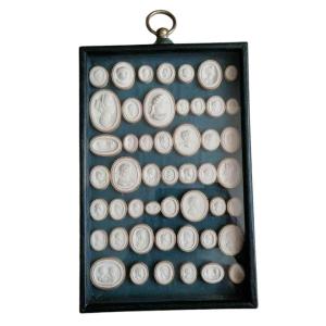 1700 Intaglio And Cameo Prints In 37 Boxes. Thomas Cadès. Rome. Circa 1830