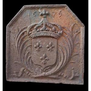 17th Century. Fireplace Plate With The Arms Of France. 1675