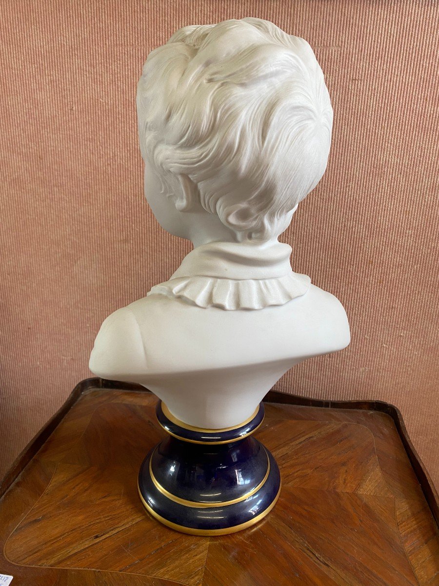 Biscuit Bust, Royal Blue Limoges Porcelain Base From Tharaud.-photo-2