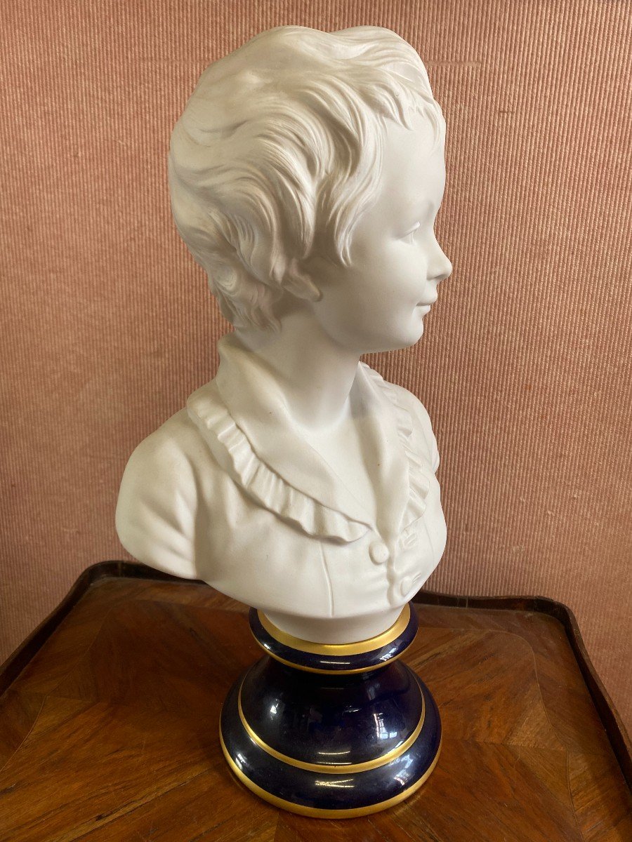 Biscuit Bust, Royal Blue Limoges Porcelain Base From Tharaud.-photo-4