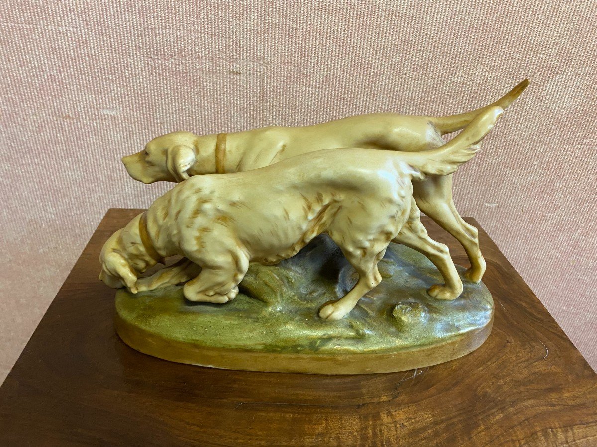  Chiens De Chasse En Porcelaine De Royal Dux-photo-2