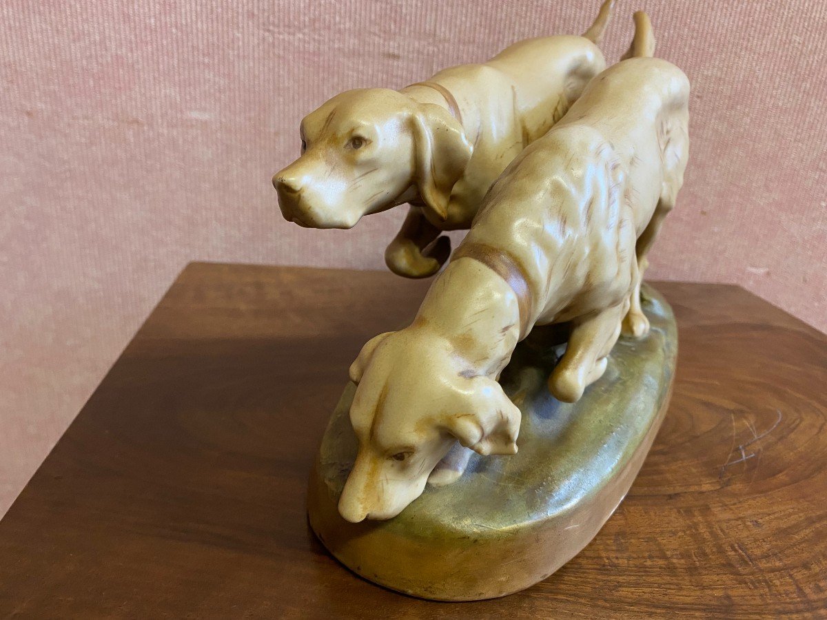  Chiens De Chasse En Porcelaine De Royal Dux-photo-3