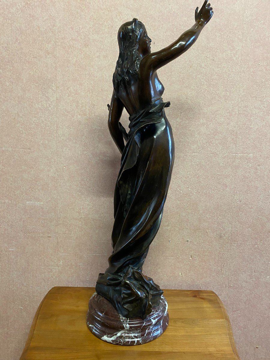 Bronze Young Woman With Lyre. Signed Mavau-photo-1