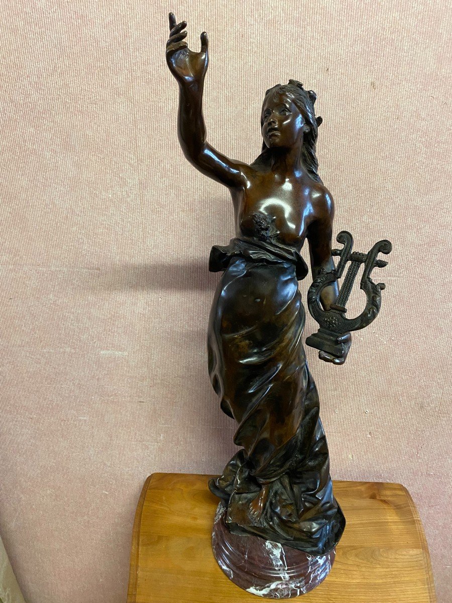 Bronze Young Woman With Lyre. Signed Mavau-photo-8