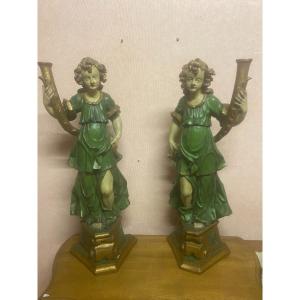 Pair Of Angels In Carved Wood, Gilded Wood And Polychrome Painting. XVIII