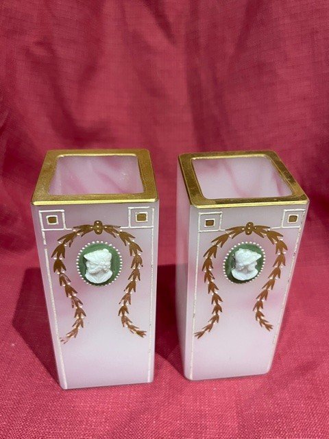 Pair Of Enamelled Glass Vases With Cameo Decor-photo-4