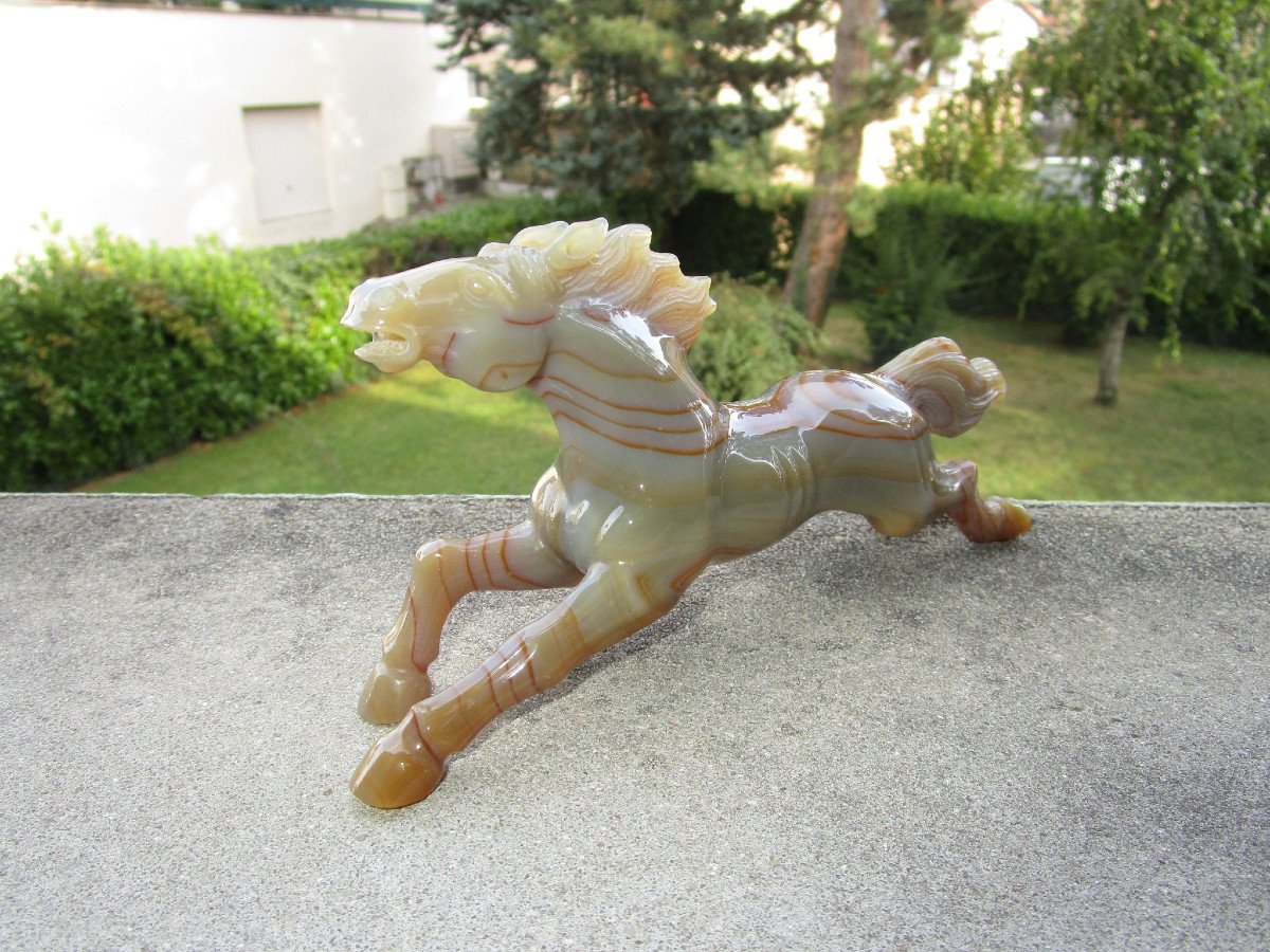 China, Very Beautiful Hard Stone Horse Mid 20th Century, Natural Agate, Sculpture In Perfect Condition.-photo-4