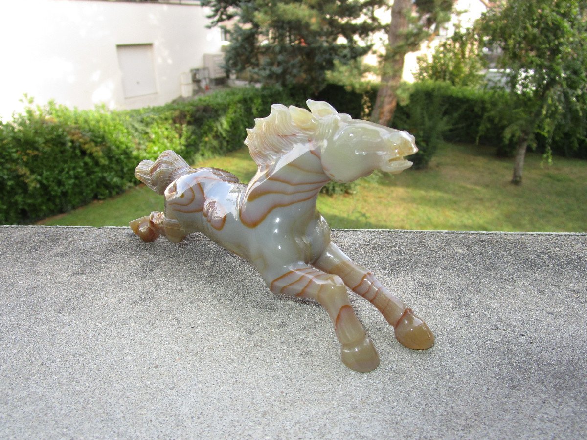 China, Very Beautiful Hard Stone Horse Mid 20th Century, Natural Agate, Sculpture In Perfect Condition.-photo-1