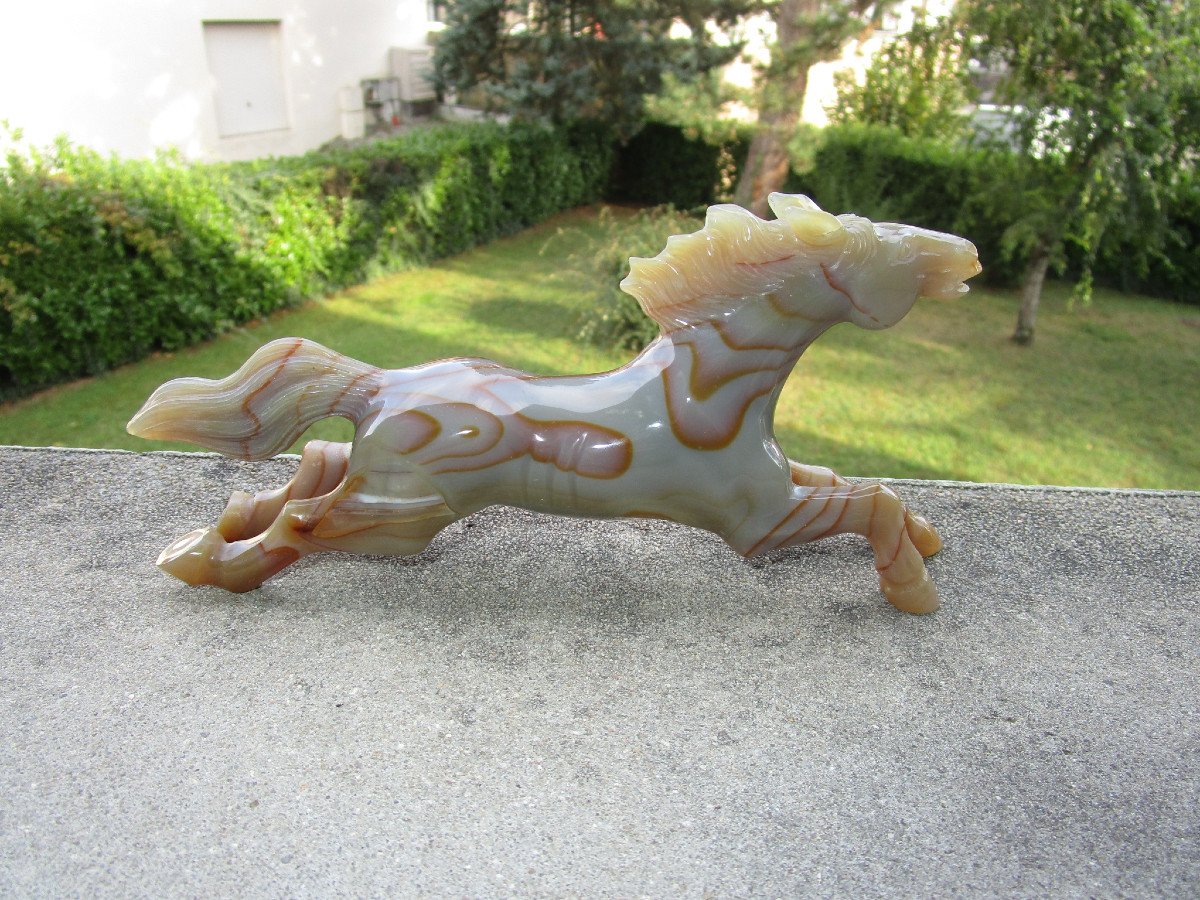 China, Very Beautiful Hard Stone Horse Mid 20th Century, Natural Agate, Sculpture In Perfect Condition.-photo-2