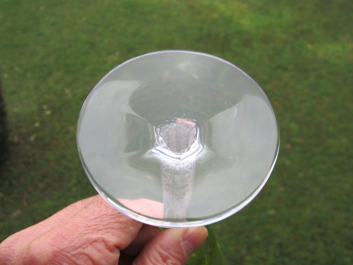 Six Beaux Verres à Pied En Cristal Signés Lalique France Modèle Trèves 19 Cm. En Parfait état.-photo-2