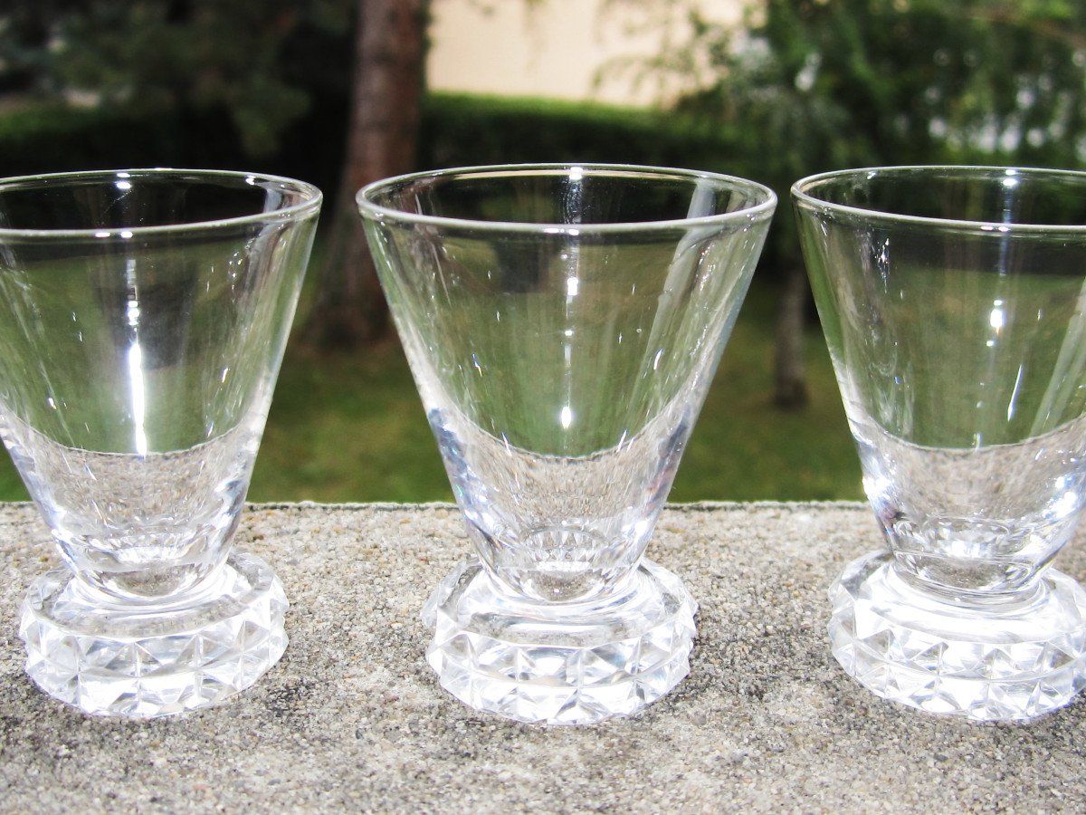 Six Beautiful Art Deco Crystal Liqueur Or Port Glasses From Saint St Louis, Diamond Model.