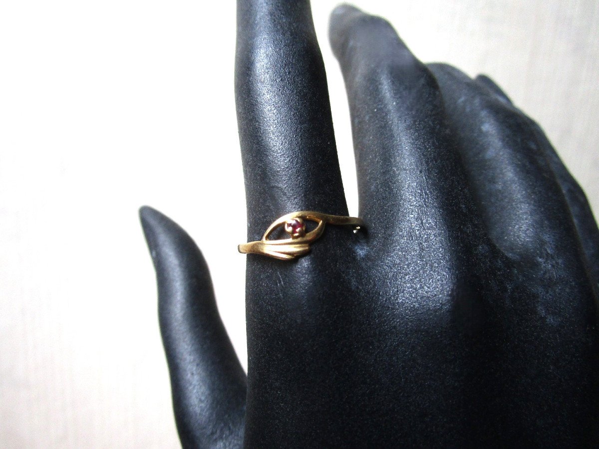 Beautiful Small Ring In Solid 18k 18 Carat Gold And Garnet Or Ruby Size 54; Weight: 1 Grams-photo-2