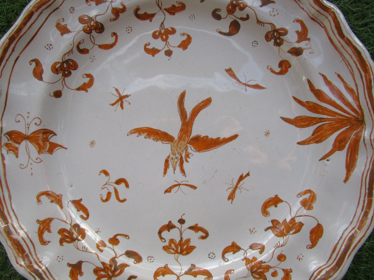 Moustiers, Very Beautiful 18th Century Yellow Earthenware Plate In Very Good Condition 25.2 Cm-photo-2