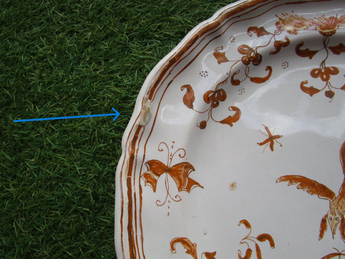 Moustiers, Very Beautiful 18th Century Yellow Earthenware Plate In Very Good Condition 25.2 Cm-photo-4