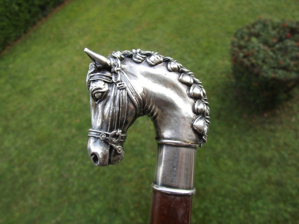 Très Belle Canne de marche en Argent Poinçon 925 Pommeau En Forme De Tête De Cheval.  90,5 cm.