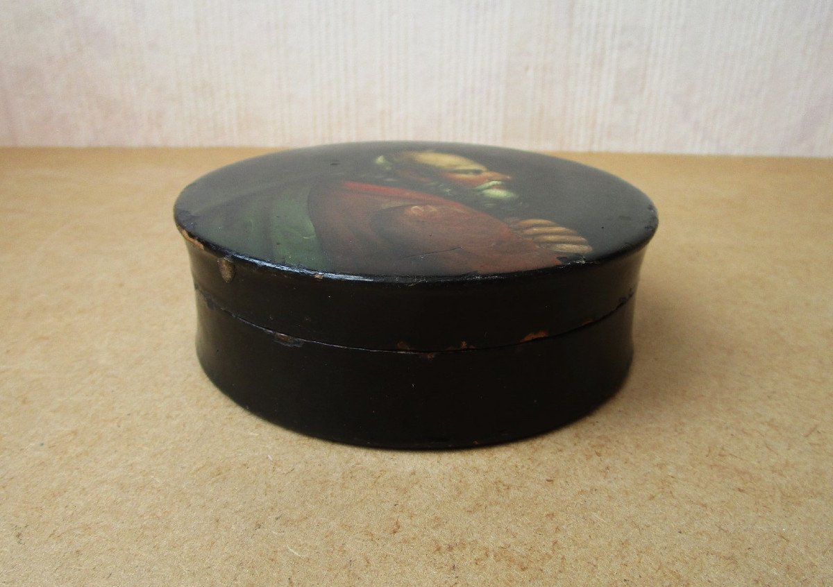 Old Beautiful Tobacco Or Confectionery Box In Black Lacquered Boiled Cardboard, 19th Century.-photo-4